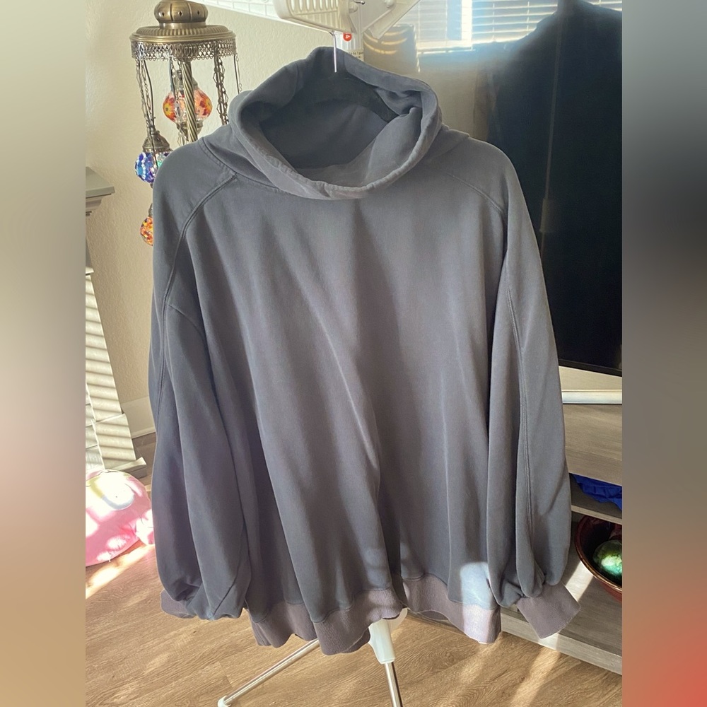 XXL Lit Grey Cowneck Sweatshirt